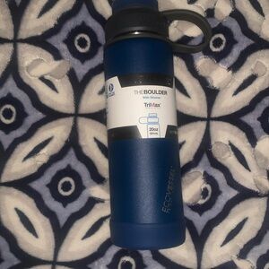 Eco vessel 20 oz water bottle